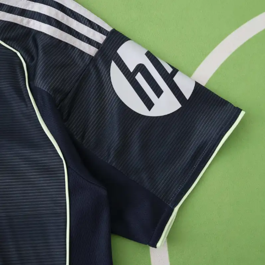 Camiseta Visitante Real Madrid 25/26